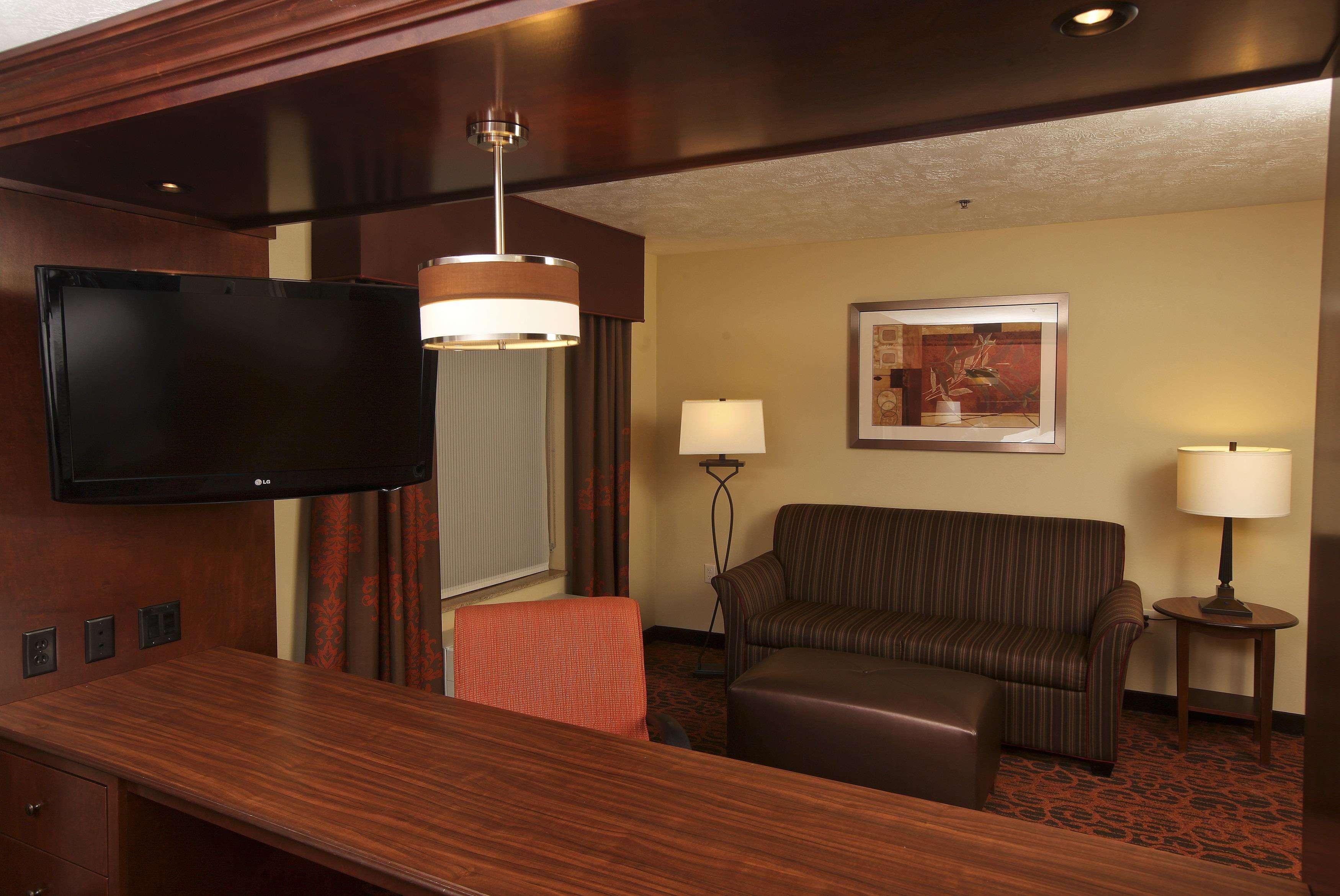 Hampton Inn & Suites Fargo Medical Center Dış mekan fotoğraf