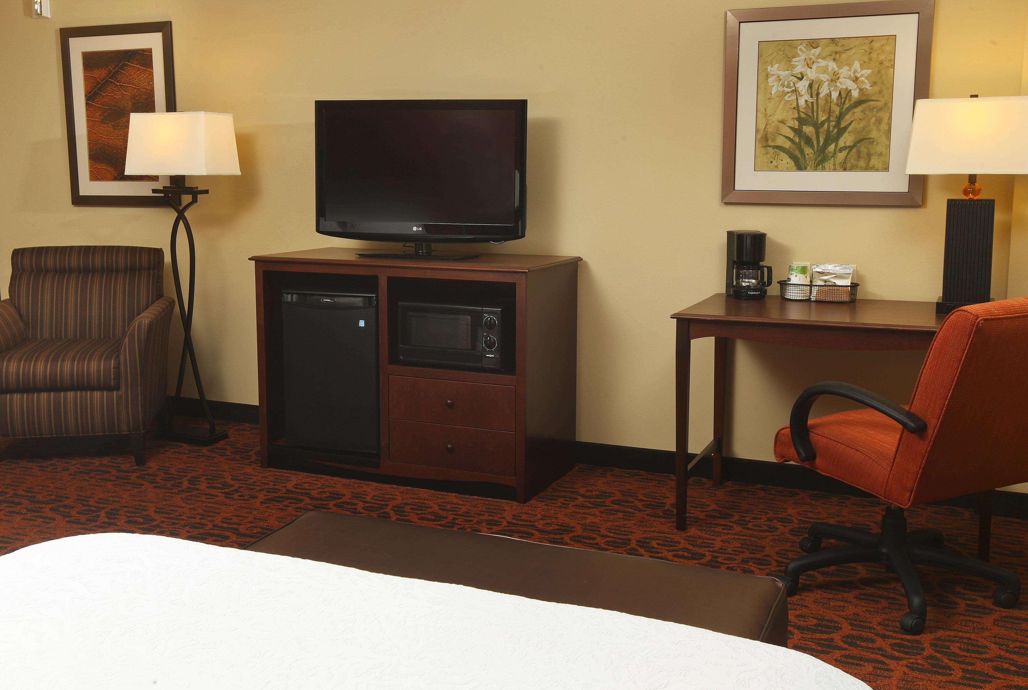 Hampton Inn & Suites Fargo Medical Center Dış mekan fotoğraf