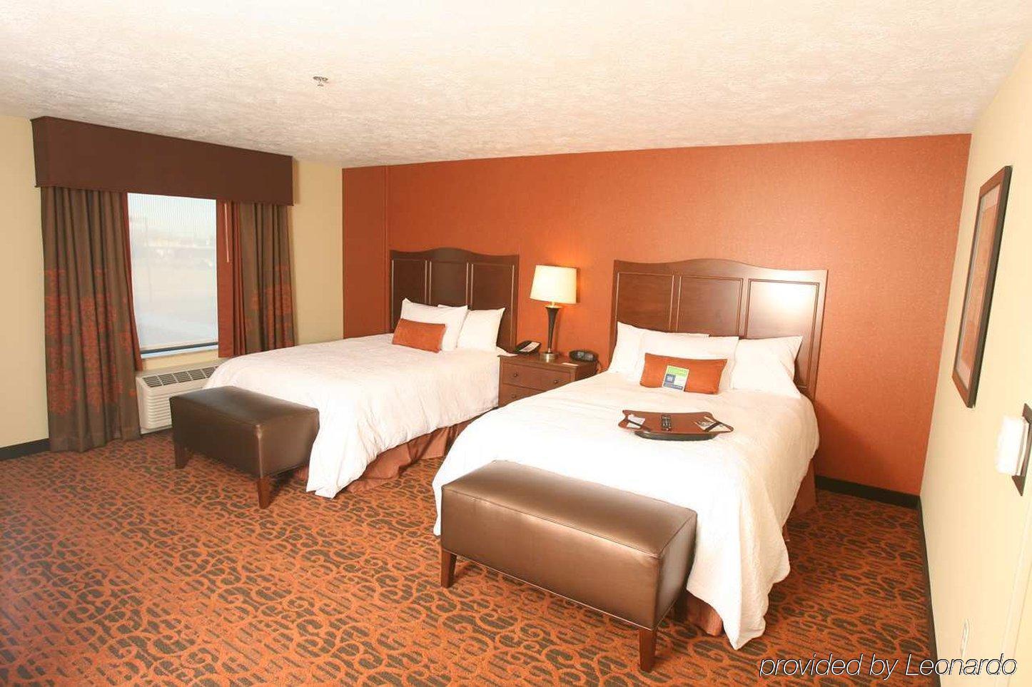 Hampton Inn & Suites Fargo Medical Center Oda fotoğraf