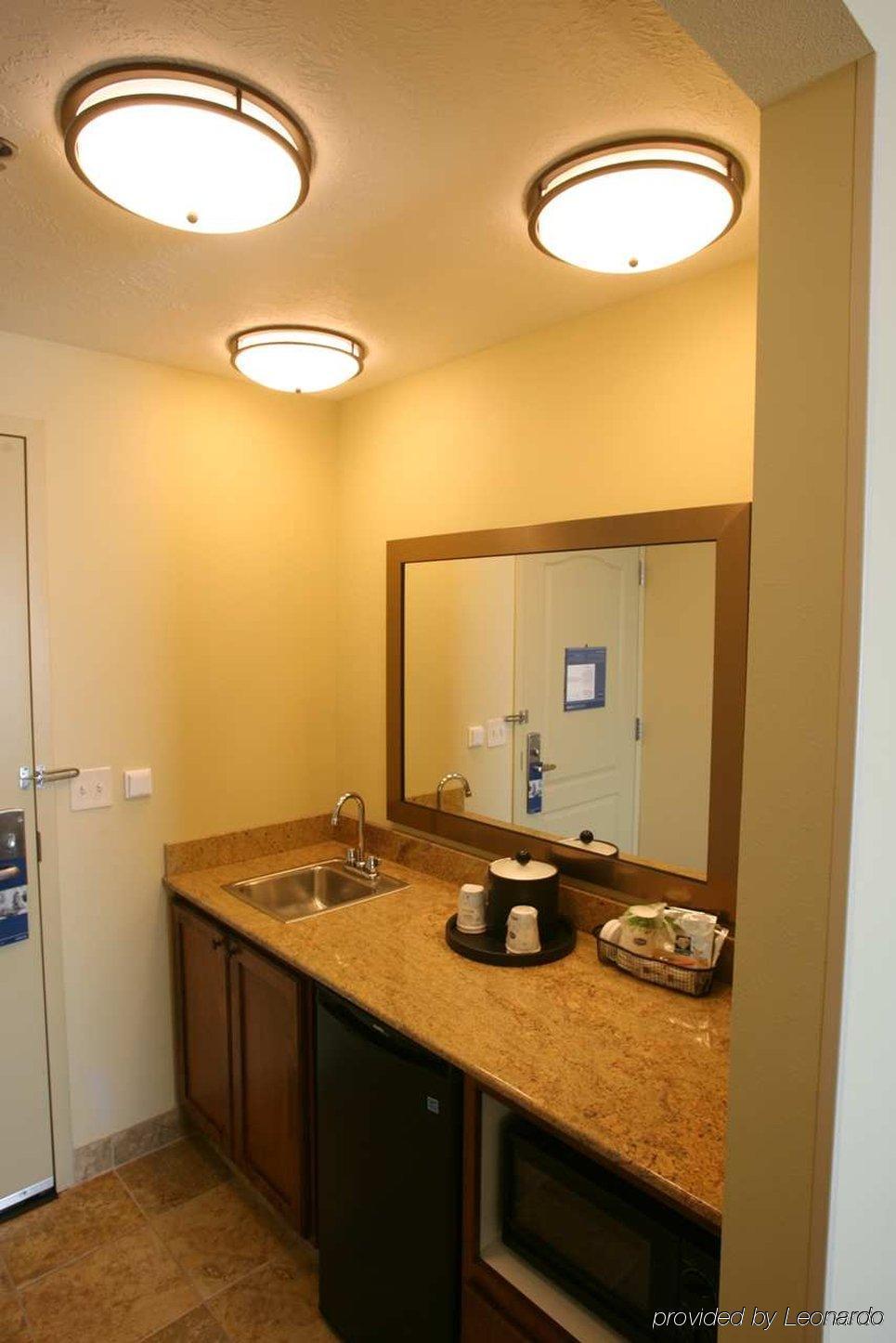 Hampton Inn & Suites Fargo Medical Center Oda fotoğraf